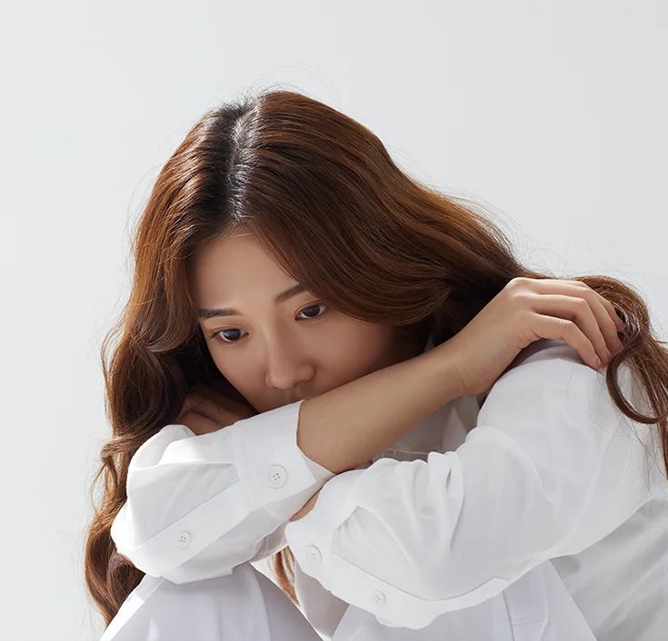HPV 검사 결과로 걱정하는 여성